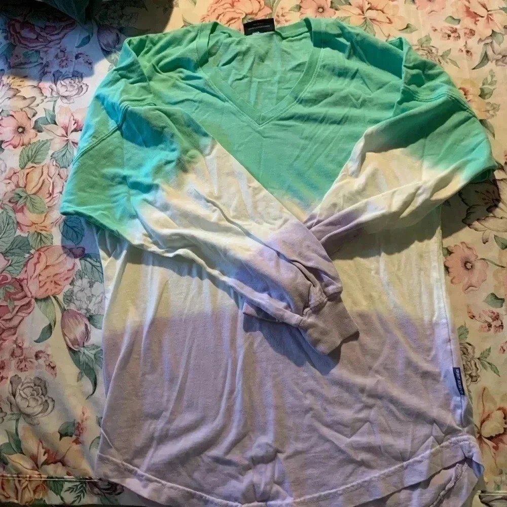 Spirit Jersey Women’s  Long Sleeve Three Shades of color Top Size XS